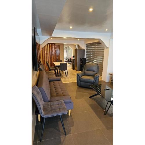 Lydias House kaputian samal