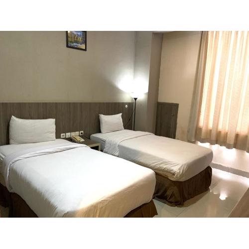 Lynt Hotel Makassar