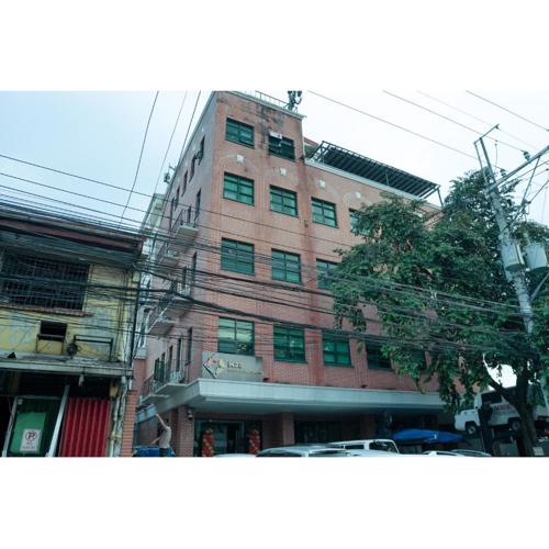 M28 Hotel and Apartments