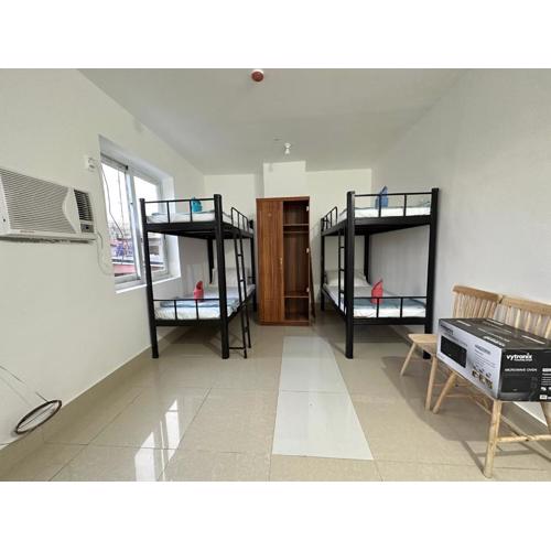 Mabolo 302 Family Room near IT Park