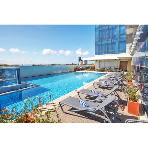 Mactan Island Stay Near Beach and Airport