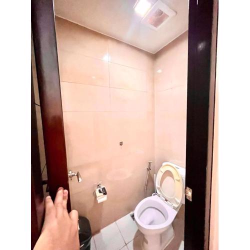 Mactan Newtown condo free pool with private beach access