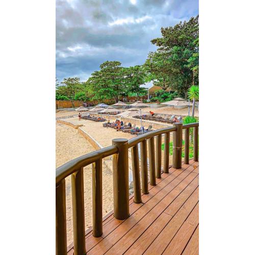 Mactan Newtown Seaview Condo by Cebu Pigmom