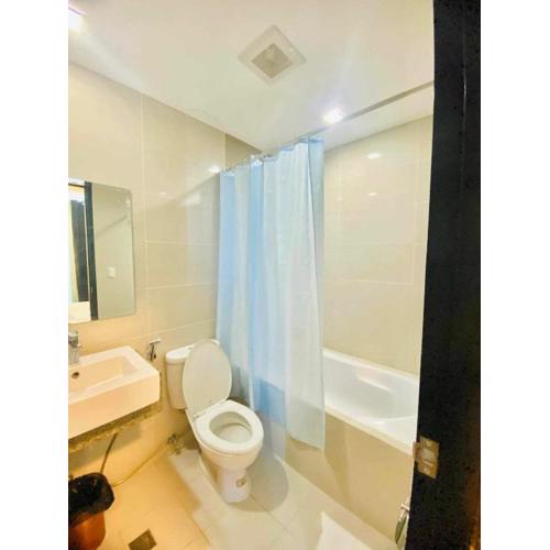 Mactan Newtown with seaview