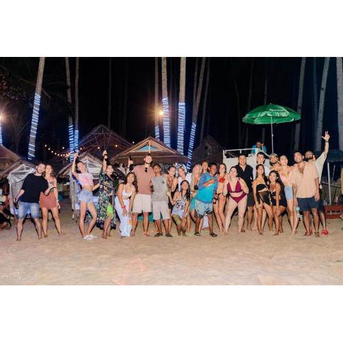 Mad Monkey Hostel Nacpan Beach