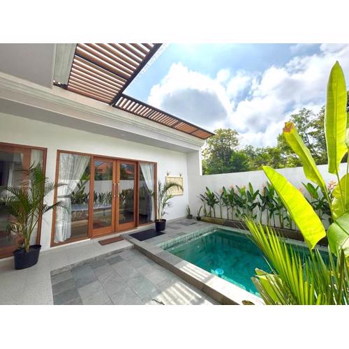 MADE BATU VILLA ungasan