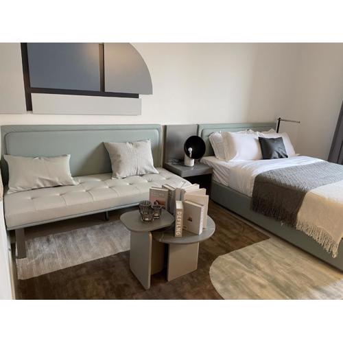 MAG 960 Stylish Luxury Apartment 6 Minutes to Burj Khalifa with Complimentary Guest Welcome Pack