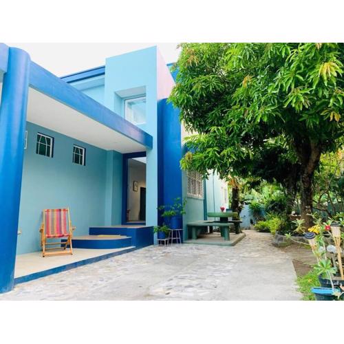 MAGAYON BLUE HOUSE IN THE HEART OF LEGAZPI