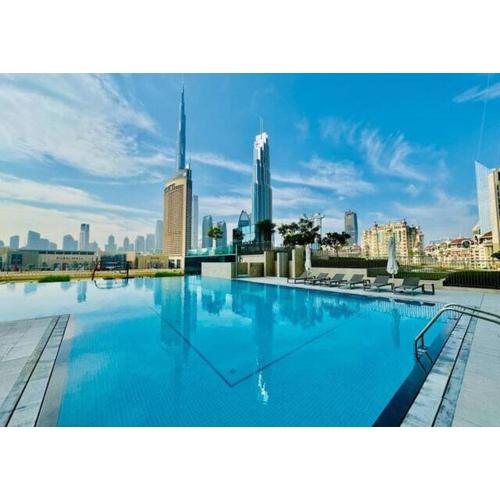 Magnificent - New 2BR in Downtown Views