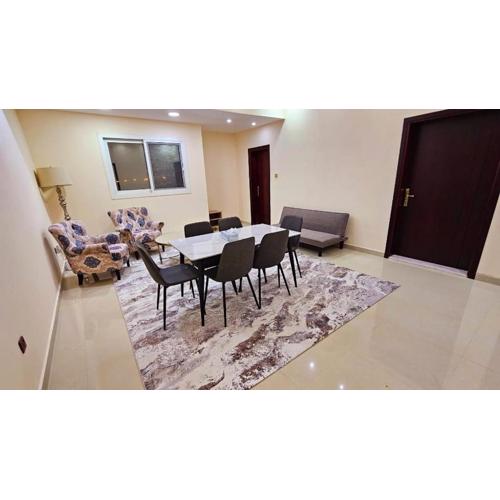 Magnificent 5 bedroom apartment near Al-Khan Beach