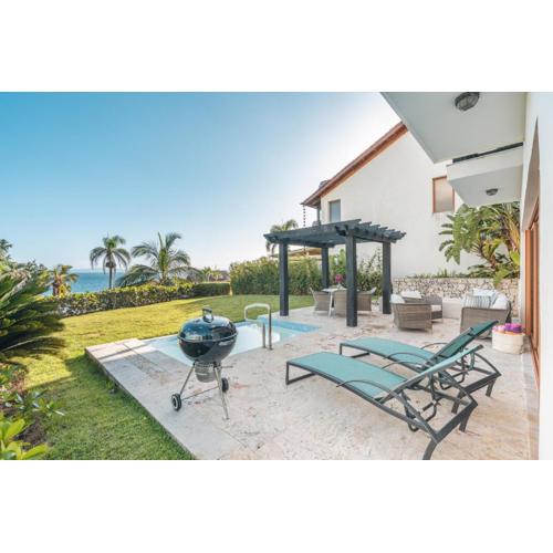 Magnificent Villa at Puerto Bahia