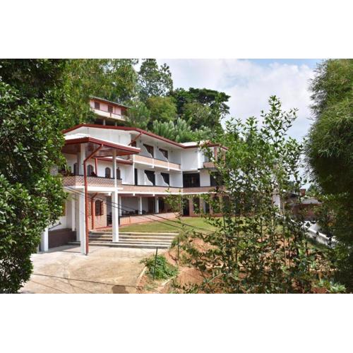 Mahaweli Regent Hotel