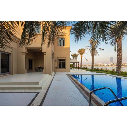 Maison Privee - Exclusive Villa with Private Pool, Garden & Beach