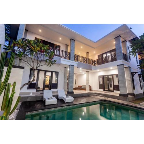 Maja Villa Batubelig by GenuineHost