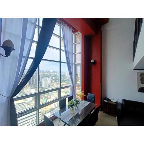 Majestic Condo | Loft Panorama over Fuente, Mango