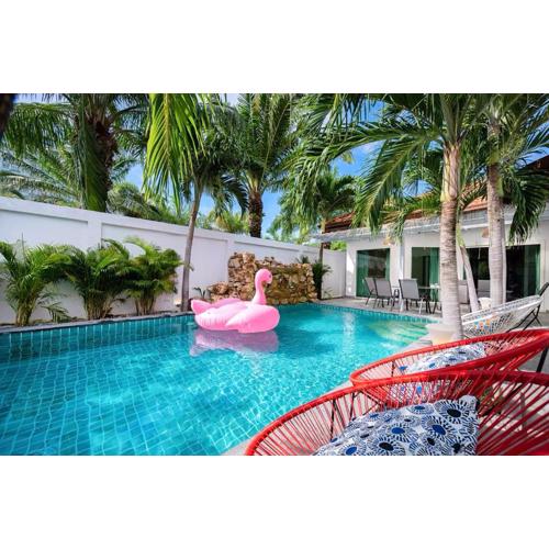 Majestic Residence Pool Villa 4 Bedrooms Private Beach