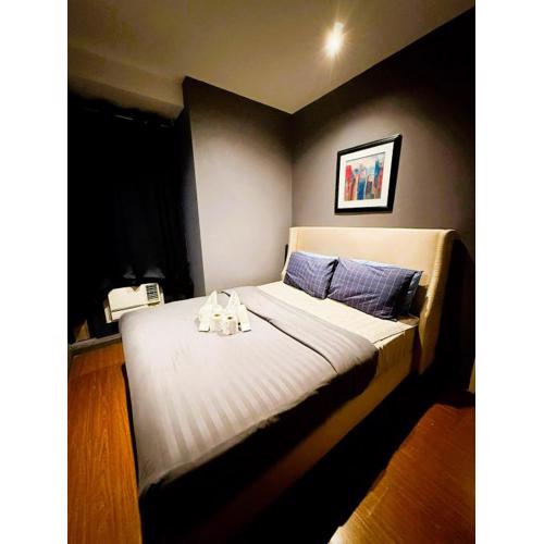 Makati City One Bedroom with balcony