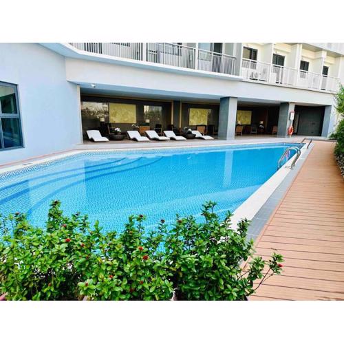 Makati Staycation by Marco - SMDC Lush