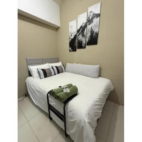 Makati Studio with WiFi, Kitchen
