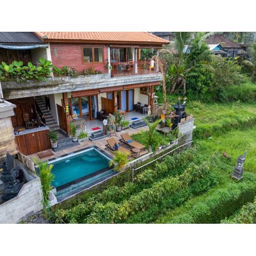 Makna Homestay and Spa