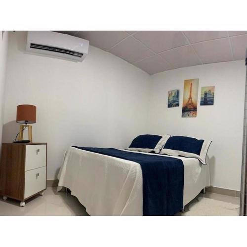 Malecon Cozy Private Room