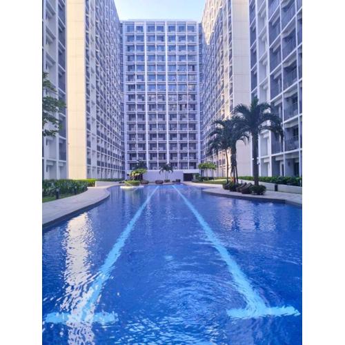 Mall of Asia - Aseana Super Cheap Accommodation