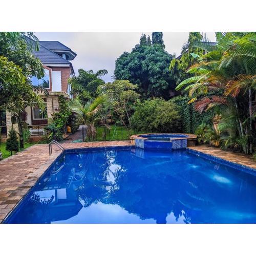 Mama Africa Killi Villa