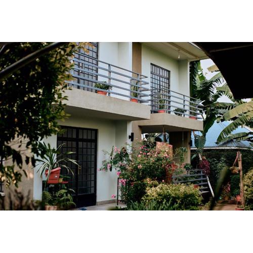 Mama Ket Homes Apartment