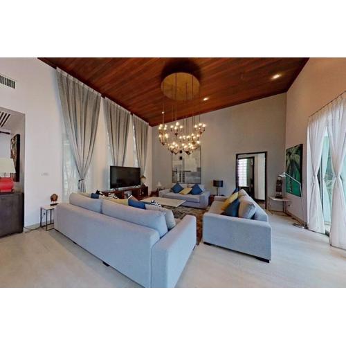 Mandala by Villacarte