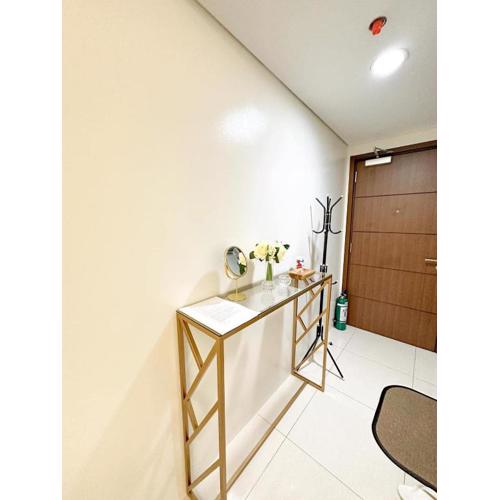 Mandaluyong Staycation