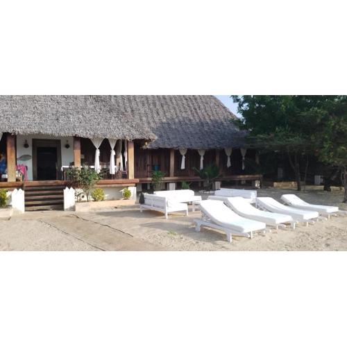 Mandarina Beach House