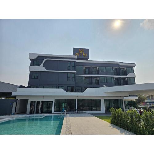 Manee Mantra Hotel, Kanchanaburi