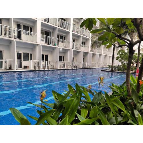 Mango Room near MOA STARCITY 2 Beds