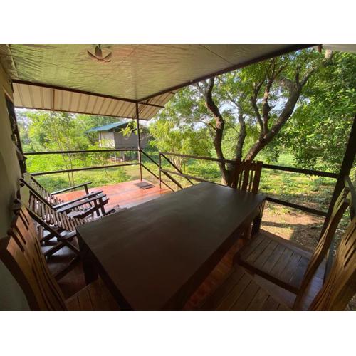 mango villa wilpattu