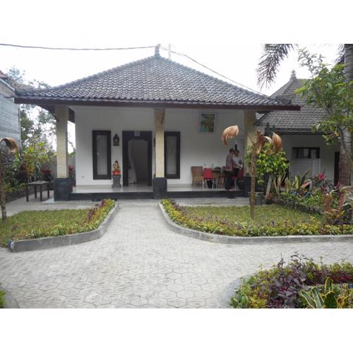 Manik Villa Besakih