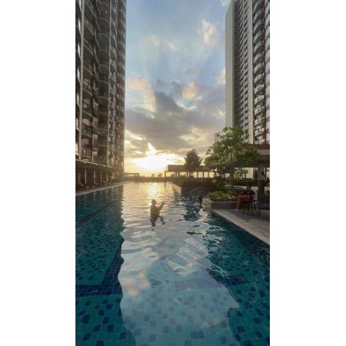 Manila bay best staycation