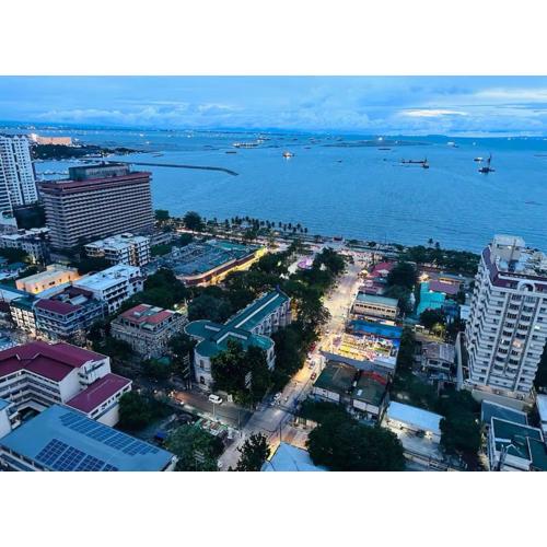 Manila Korea Town Seaview and City View Staycation