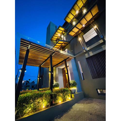 Manthila Hotel
