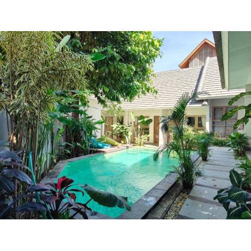 Manuver Surf And Stay Uluwatu Bali