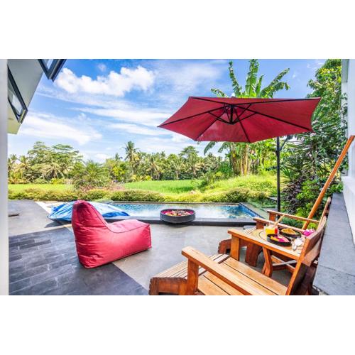 Maple Ridge Ubud Villas with Rice Field View