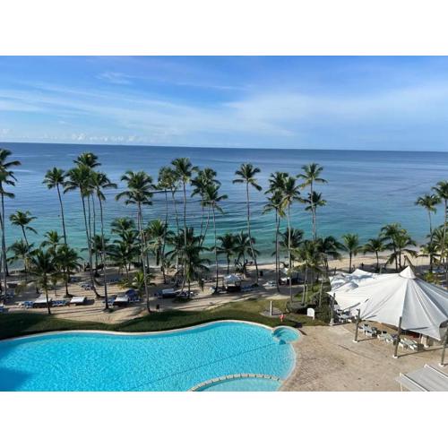 Marbella-SeaView-FrontBeach-Cozy-2Br-2Bds-4Pax-WiFi