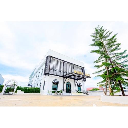 Marble Arch De Loei Hotel