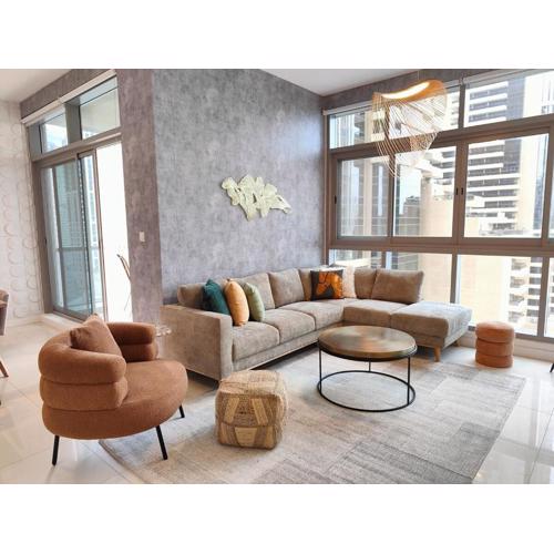 Marina Bliss Luxe Stay with Waterfront and Palm Views