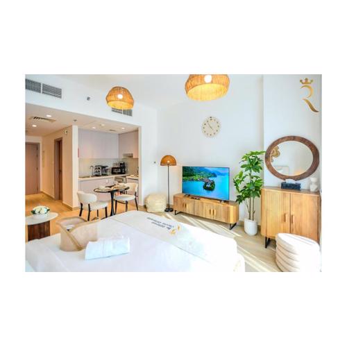 Marina Breeze Studio in Yas Island