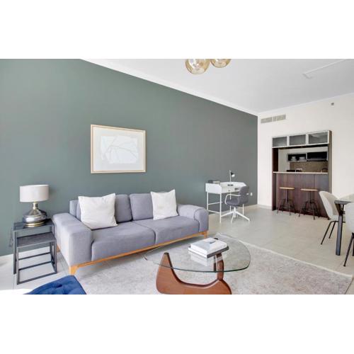 Marina Quays West, Dubai Marina - Mint Stay