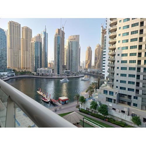 MARINA VIEWs STUDIO APARTMENT