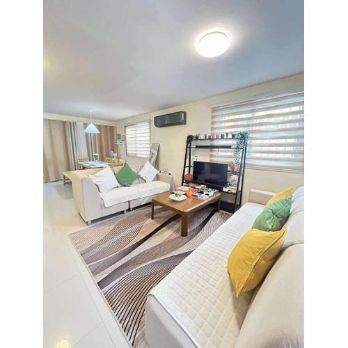 Marinas Transient House