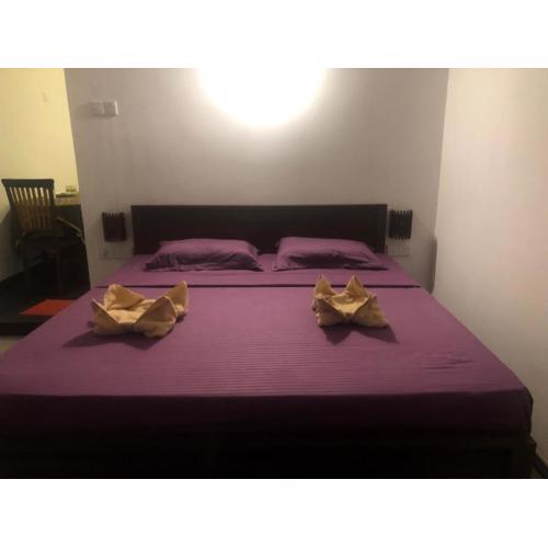 Marine Bay Surf Villa