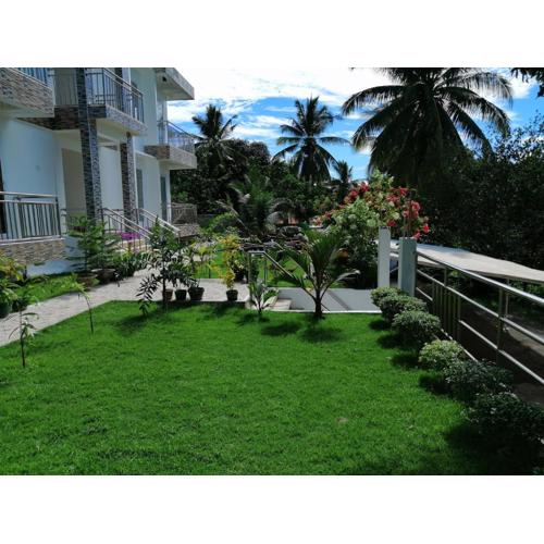 Marlene's Hilltop Villa