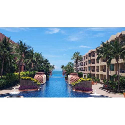 Marrakesh Hau Hin Residences Beach front